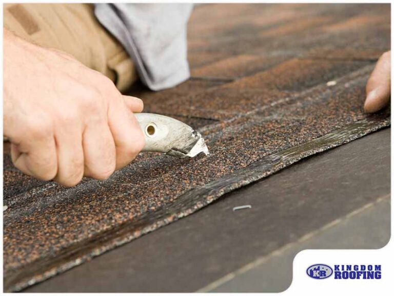 Read more about the article Signs Pointing to a Poorly Installed Roofing System