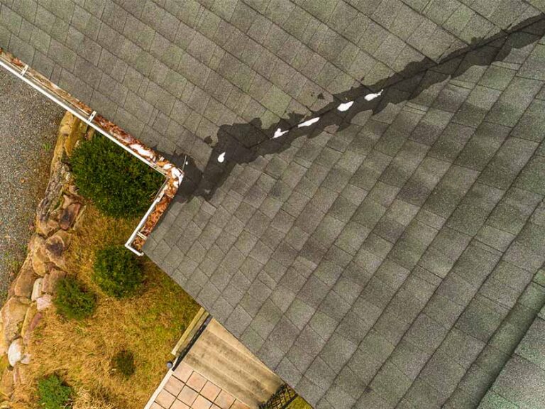 Read more about the article Flashing Mistakes That Can Put Your Roof at Risk